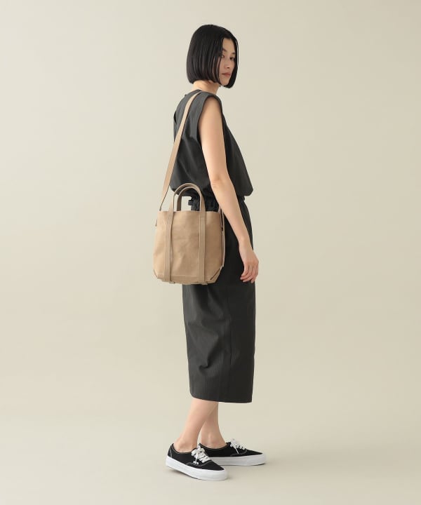 【EXCLUSIVE】 AMIACALVA / 2tone Shoulder Tote S 12